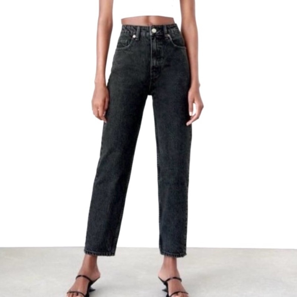 Zara High Rise Ankle Relaxed Fit Jeans Faded. Lack Womens 28 (6) Rigid denim